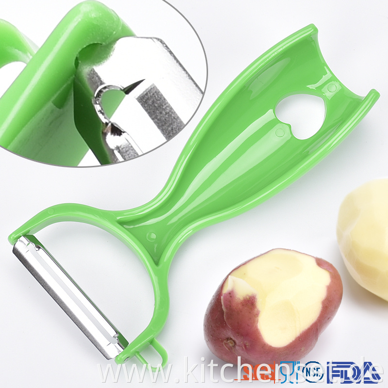 Ergonomic Vegetable Peeler